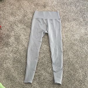 Alphalete Grey leggings